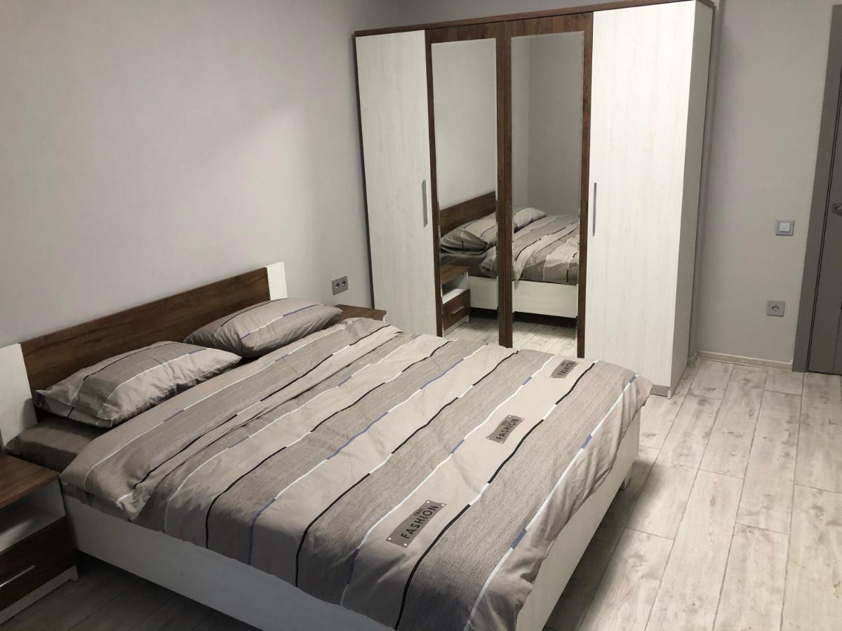 Gil Apartments, Volodimirskaja 90.246 - Majetok Bozdosh 우주고로트 외부 사진